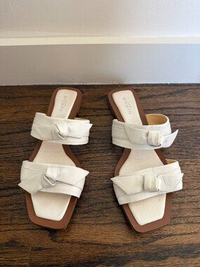 Alexandre Birman Clarita Leather Knot Two-Band Sandals, White, Size 38